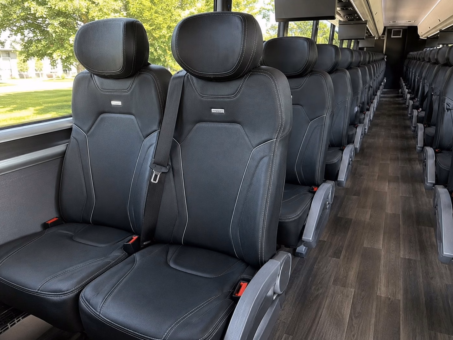 charter buses for westminster weddings at vietnamese and cultural venues